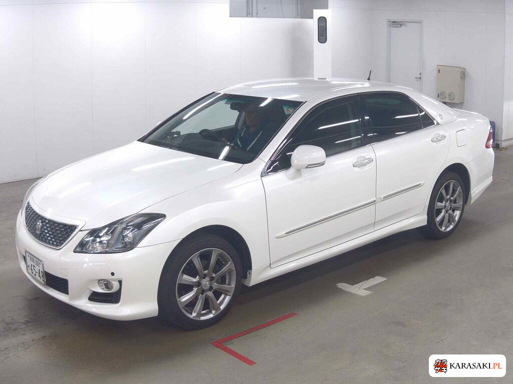 Toyota Crown 2008 z aukcji japońskiej