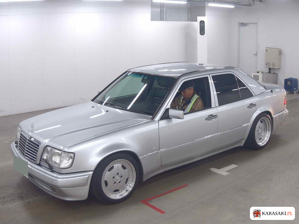 AMG 1993 z aukcji japońskiej