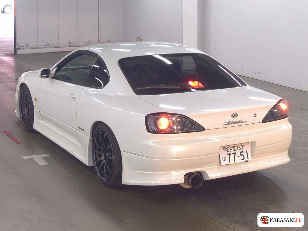 Nissan Silvia 2002 z aukcji japońskiej