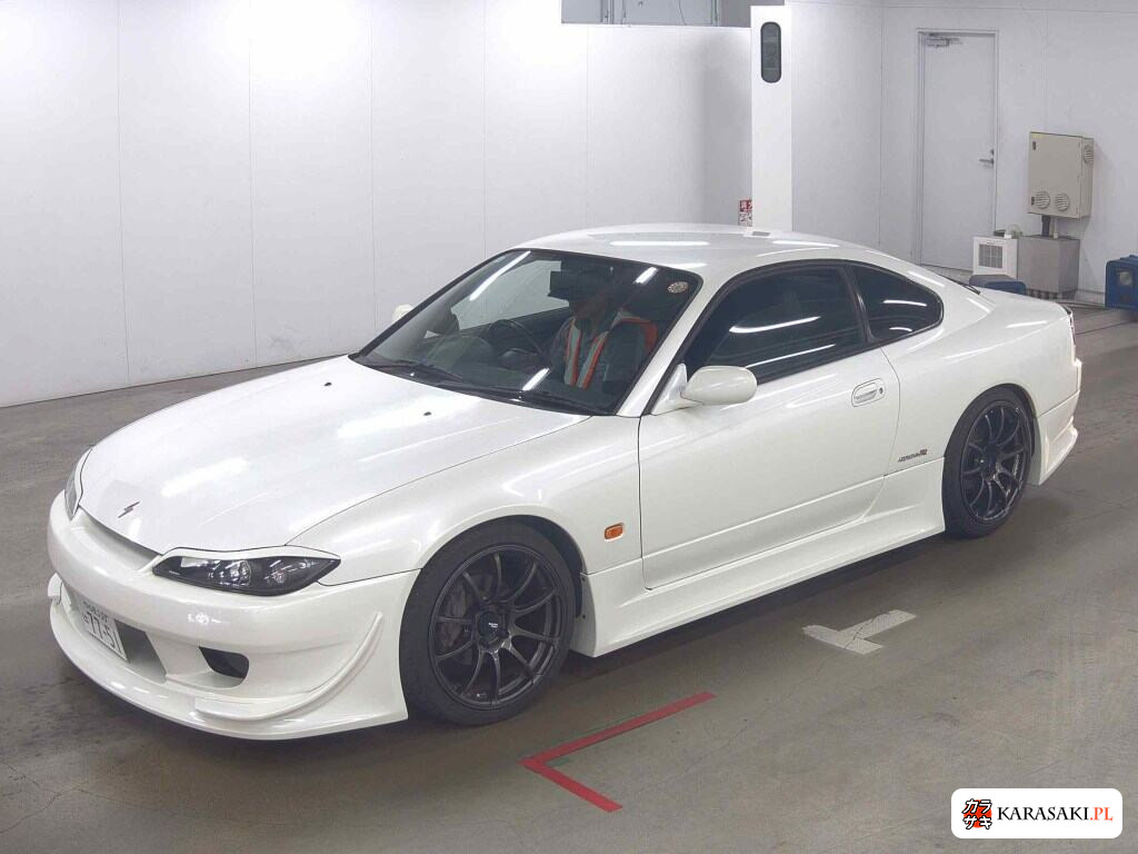Nissan Silvia 2002 z aukcji japońskiej