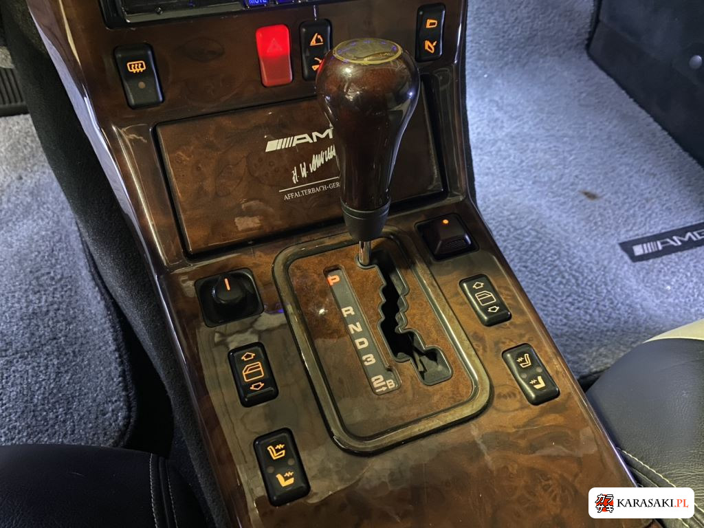 Mercedes-Benz SL 1990 z aukcji japońskiej