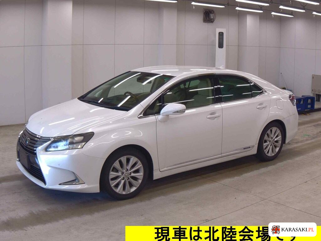 Lexus HS 2013 z aukcji japońskiej