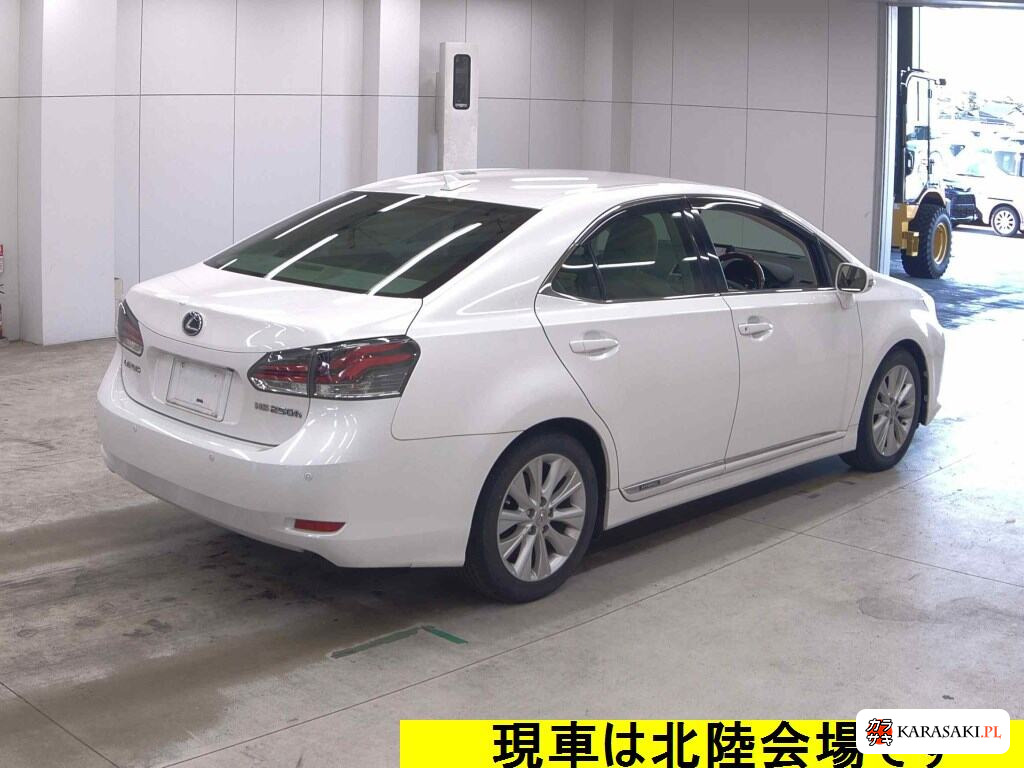 Lexus HS 2013 z aukcji japońskiej