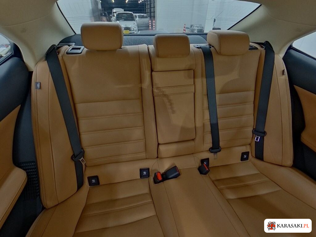 Lexus Is 2013 z aukcji japońskiej