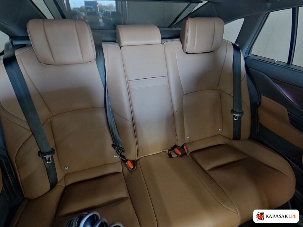 Toyota Crown 2024 z aukcji japońskiej