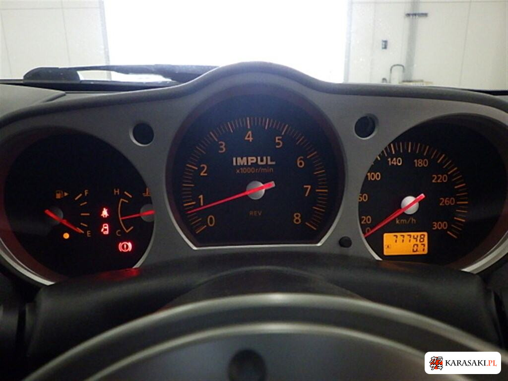 Nissan Fairlady Z 2002 z aukcji japońskiej