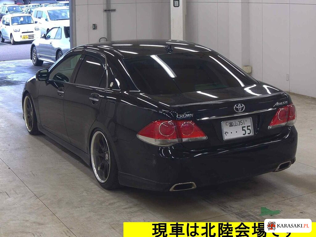 Toyota Crown 2012 z aukcji japońskiej