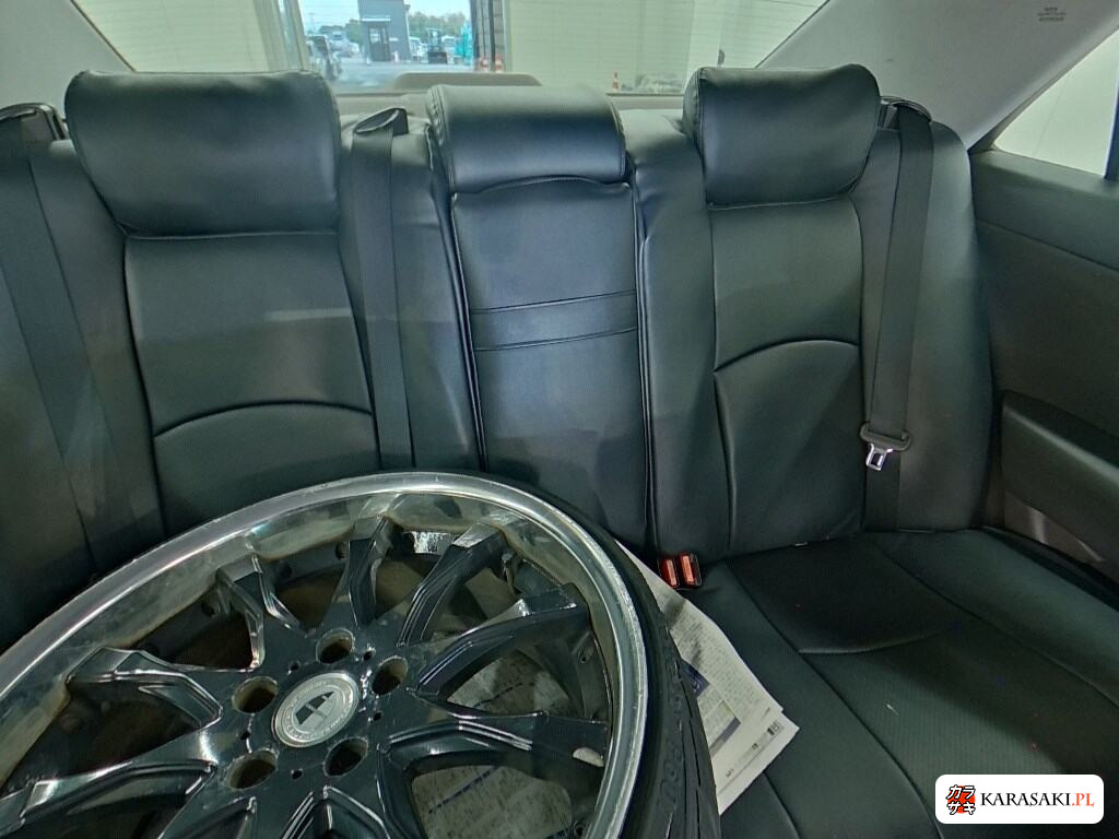 Toyota Crown 2012 z aukcji japońskiej