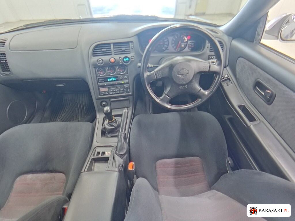 Nissan Skyline 1997 z aukcji japońskiej
