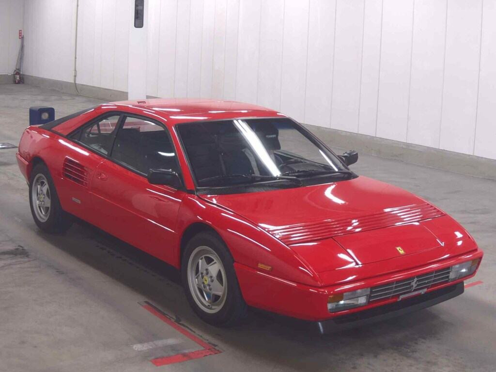 Ferrari Mondial 1989 z aukcji japońskiej