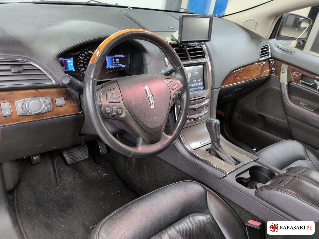 2013 Lincoln MKX 4WD Base Grade 5