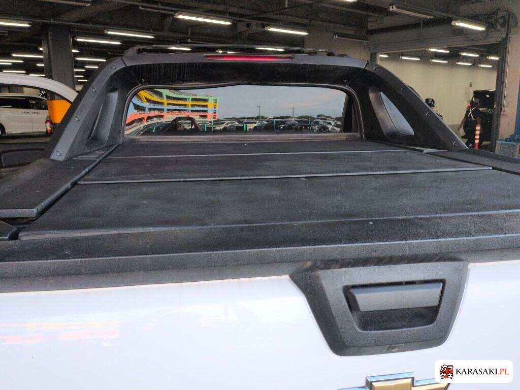 2015 Chevrolet Avalanche 4D 4WD 5