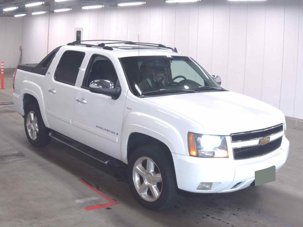 Chevrolet Avalanche 2015 z aukcji japońskiej