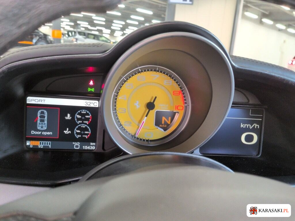 2013 Ferrari 458 Spider 6
