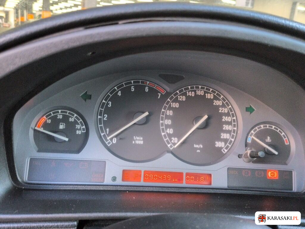 1993 BMW 8 Series CP 850I 6