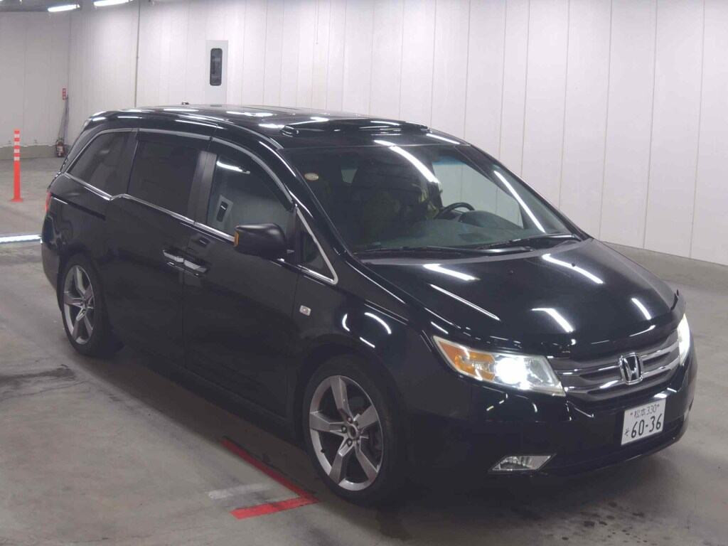 America Honda Odyssey 2012 z aukcji japońskiej