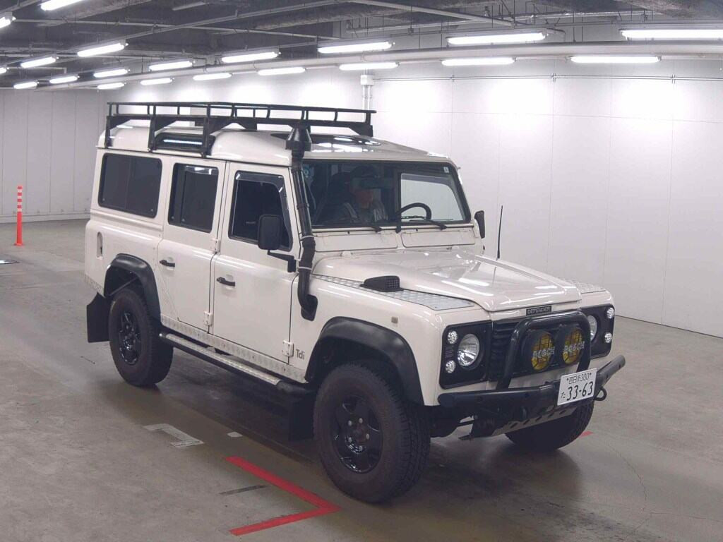 Land Rover Defender 1998 z aukcji japońskiej