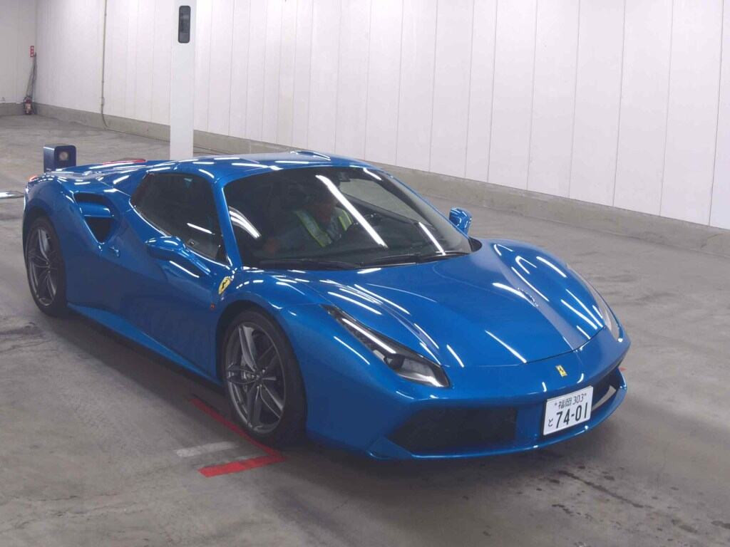 Ferrari 488 Spider 2017 z aukcji japońskiej