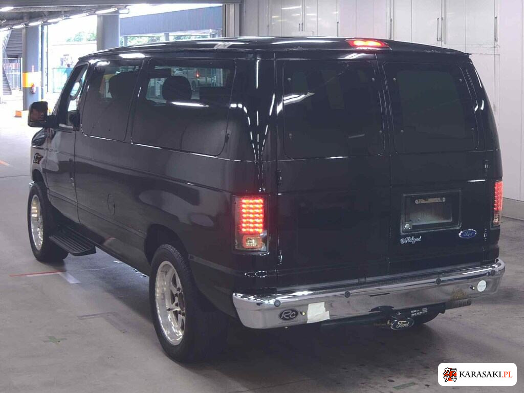 2013 Ford E-150 2