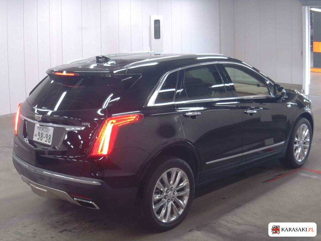 2018 Cadillac XT5 Crossover 4WD Platinum 4