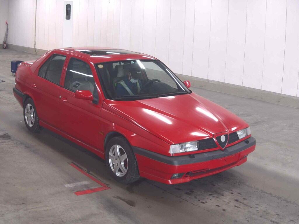 Alfa Romeo Alfa 155 1993 z aukcji japońskiej