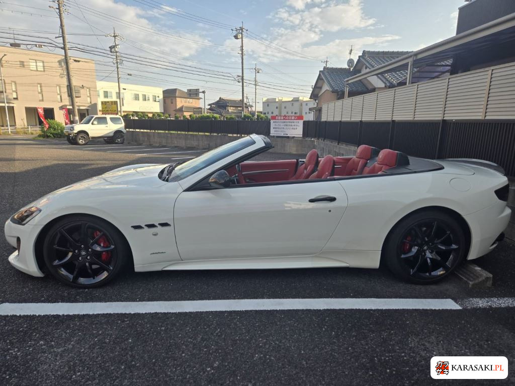 2014 Maserati Grancabrio Sports 9