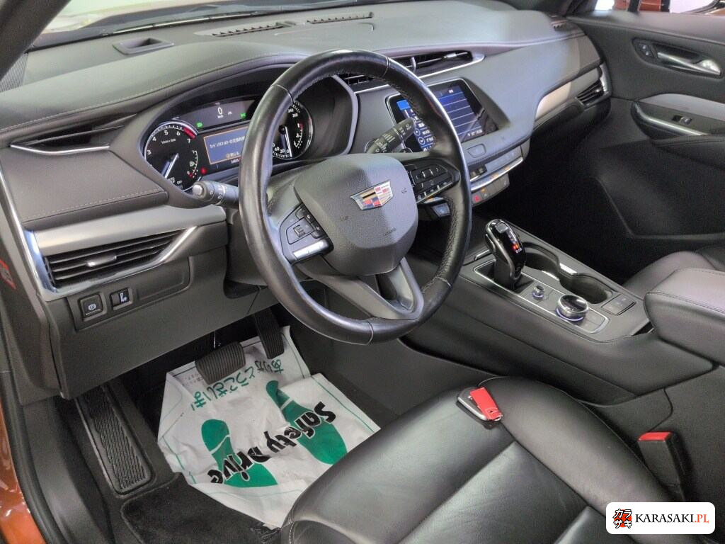 2021 Cadillac XT4 4WD Premium 5