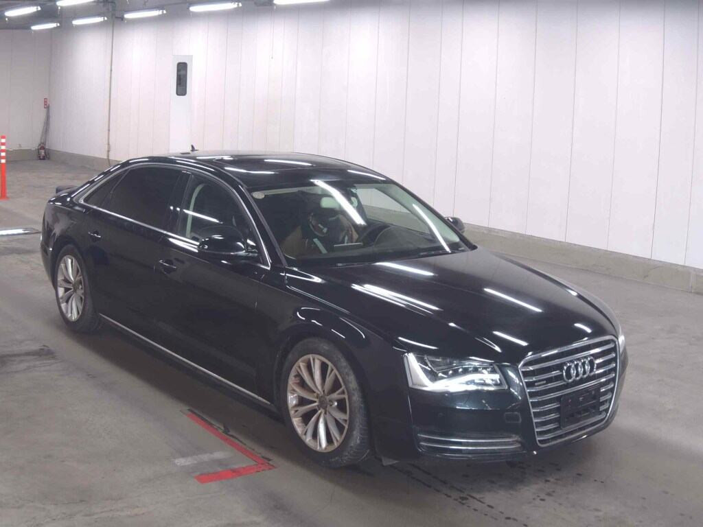 Audi A8 2012 z aukcji japońskiej
