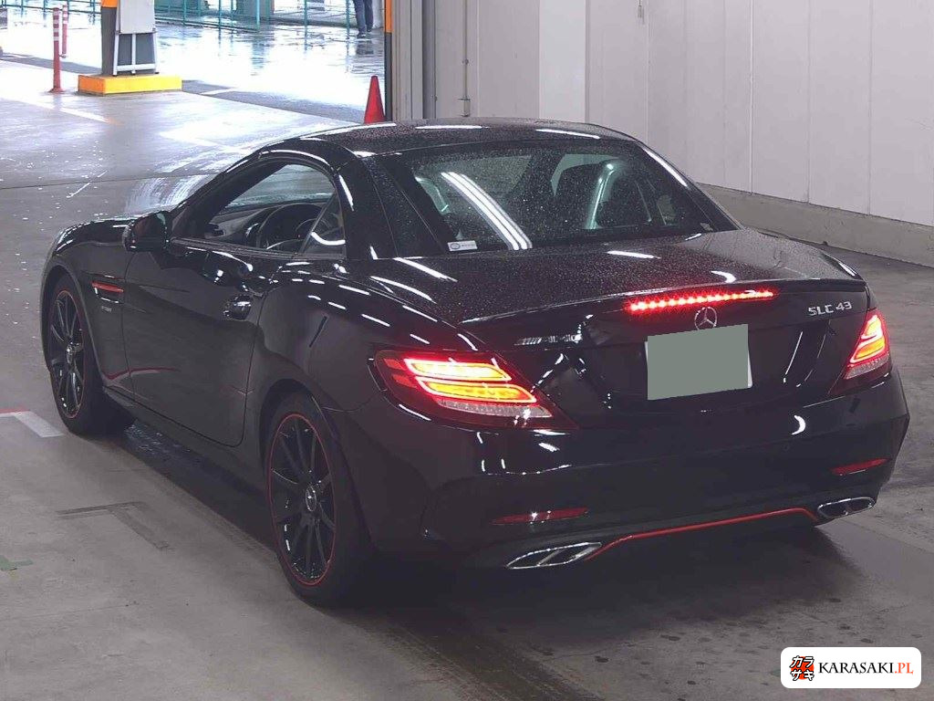 2018 Mercedes-AMG SLC SLC43 Red Art Edition 2