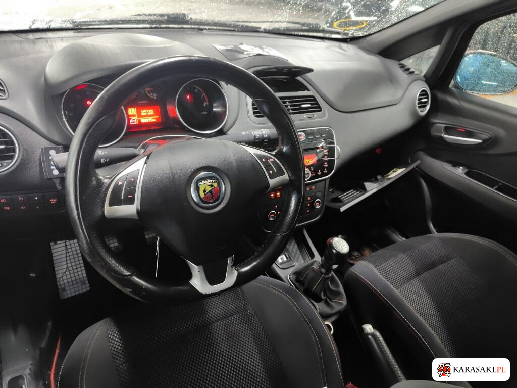2010 Fiat Punto Evo 5