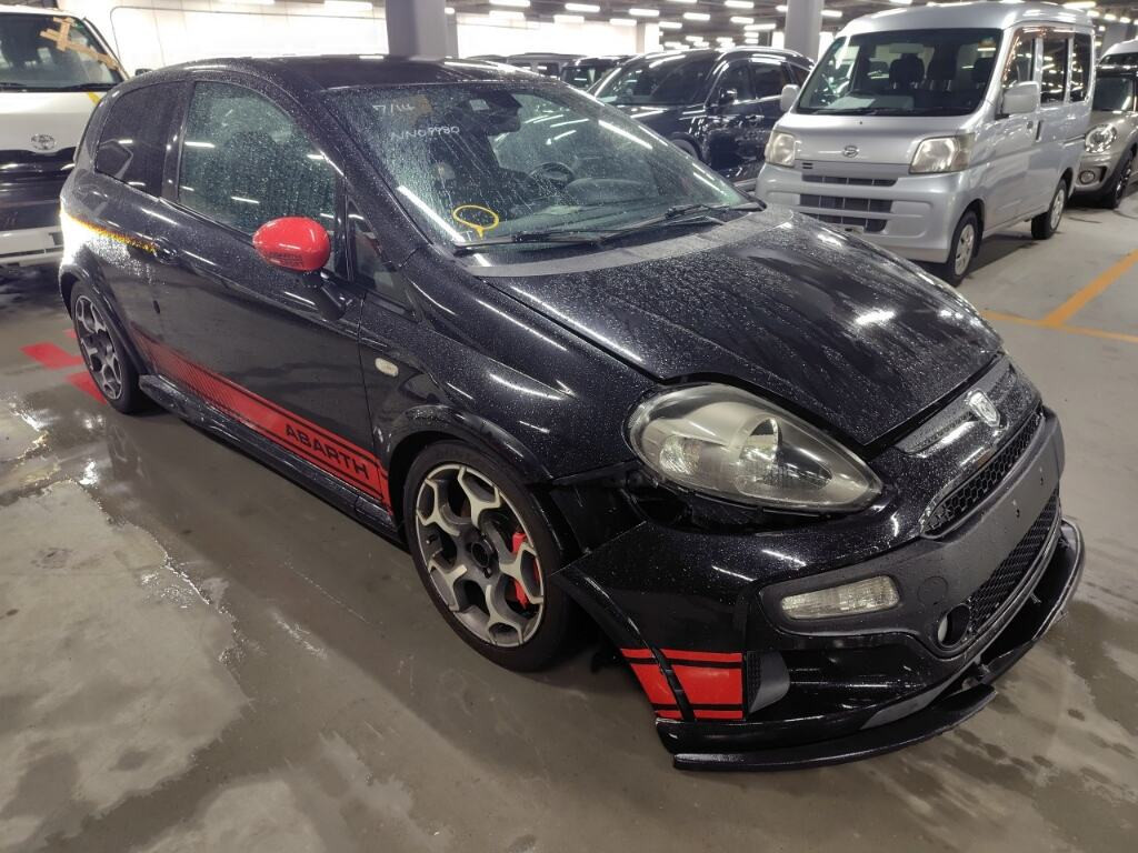 Fiat Punto Evo 2010 z aukcji japońskiej