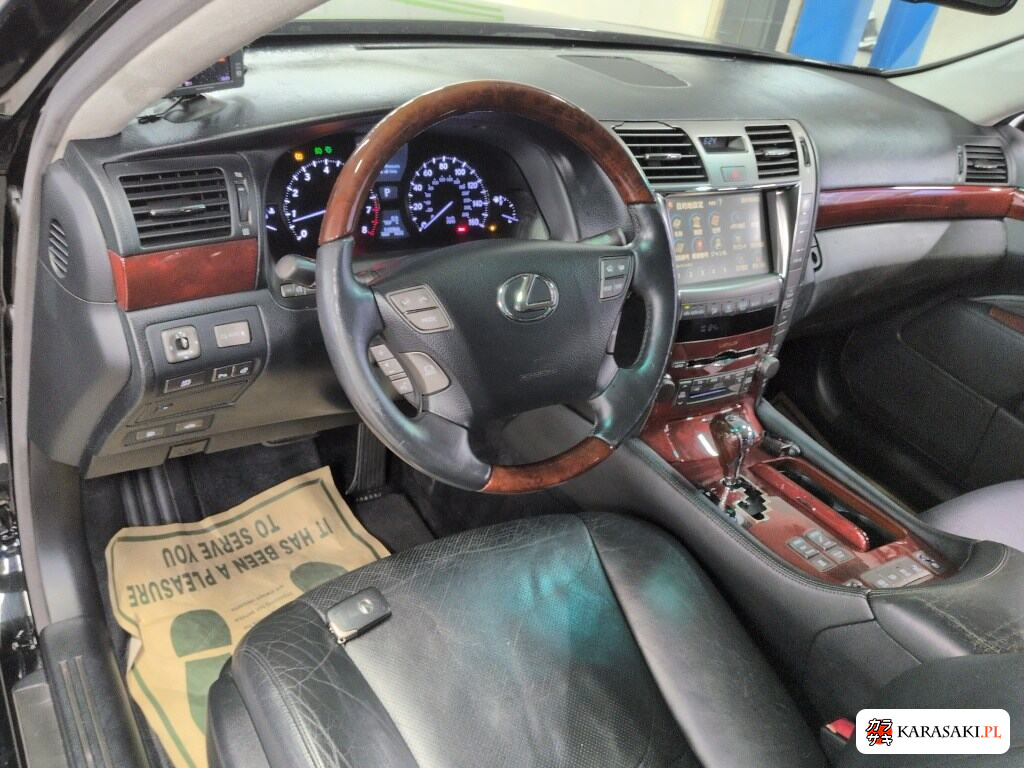 2007 Lexus (us) LS460L 5