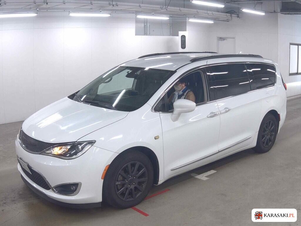 2018 Chrysler Pacifica 3