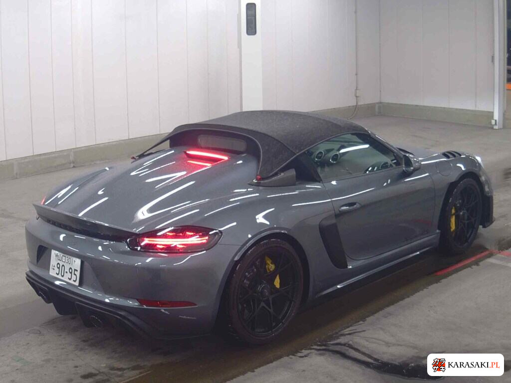 2025 Porsche 718 Spyder 4