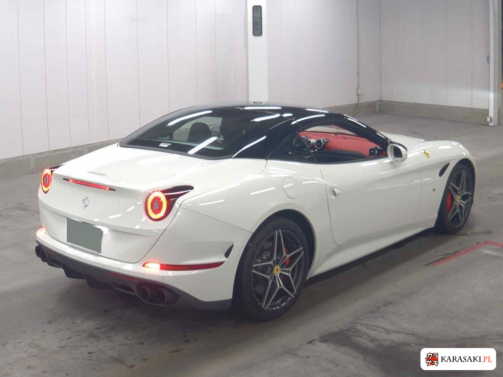 2017 Ferrari California T 4