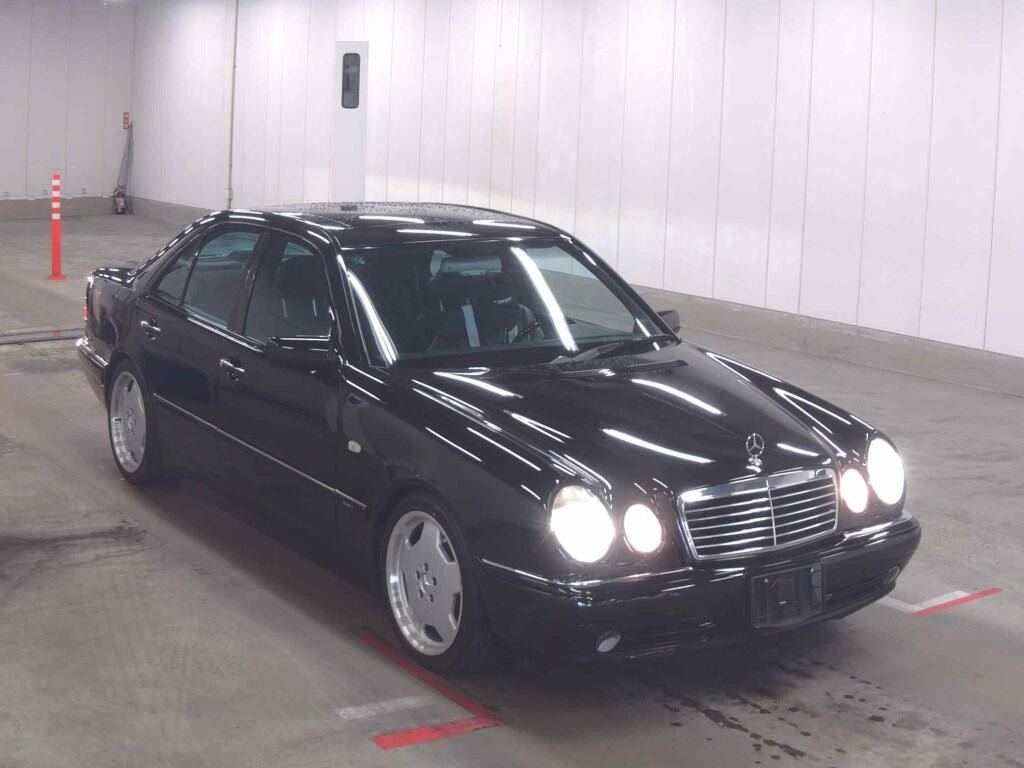 AMG E-Class 1998 z aukcji japońskiej