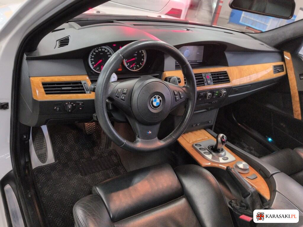 2007 BMW M5 4D 5