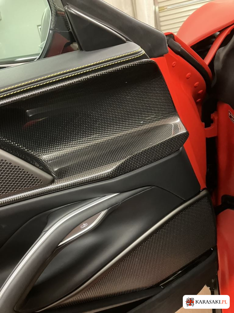 2025 Ferrari Purosangue 4WD Base Grade 7