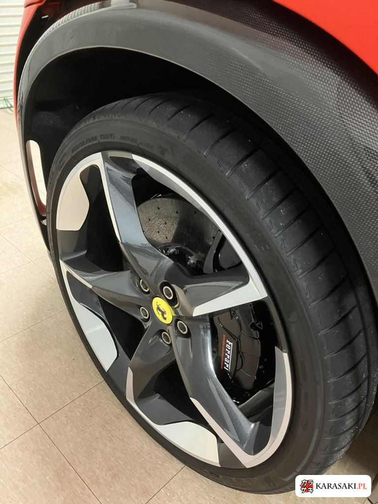 2025 Ferrari Purosangue 4WD Base Grade 12