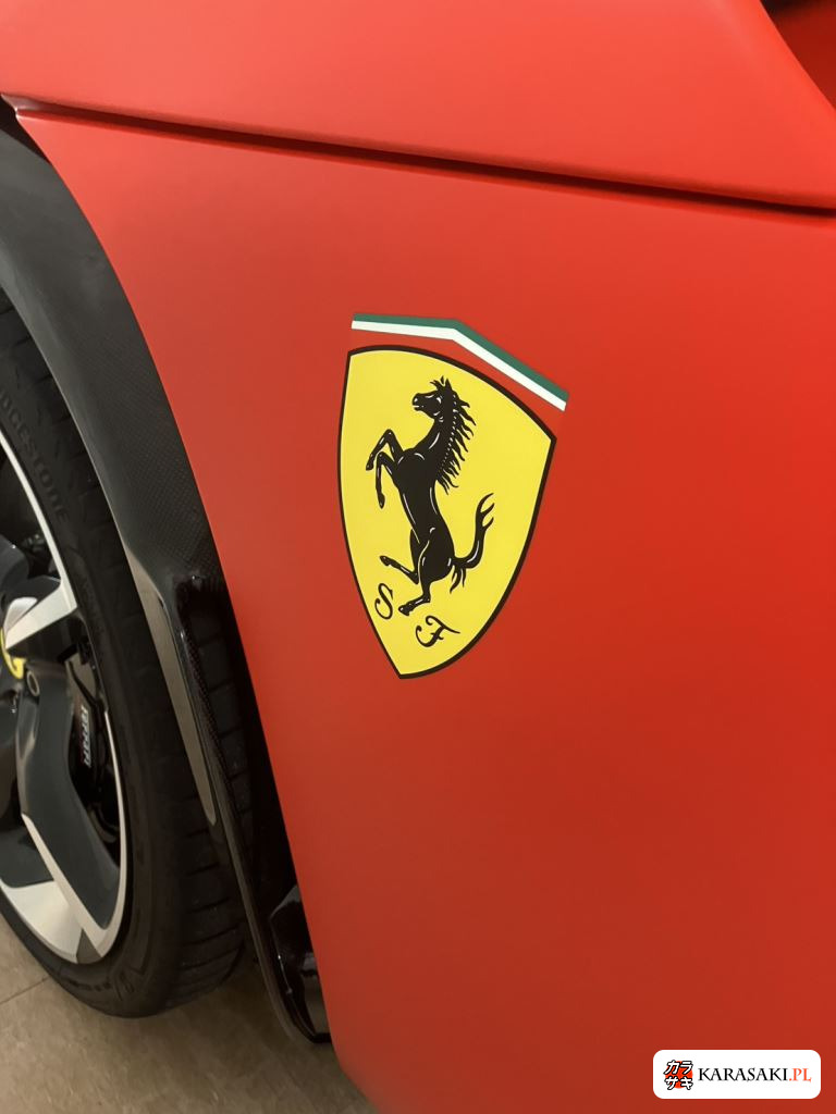 2025 Ferrari Purosangue 4WD Base Grade 10