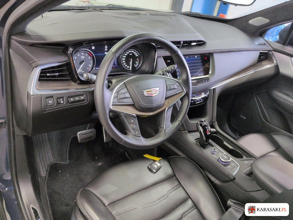 2025 Cadillac XT5 4WD 5