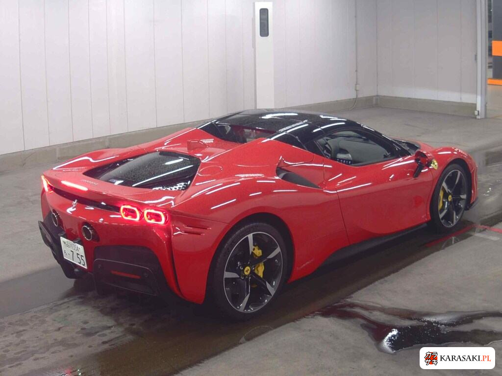 2025 Ferrari SF90 Spider 4WD Base Grade 4