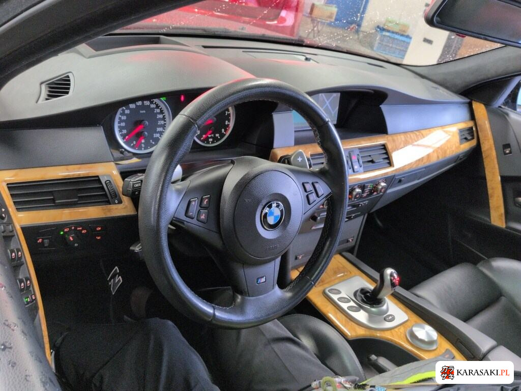 2007 BMW M5 4D 5