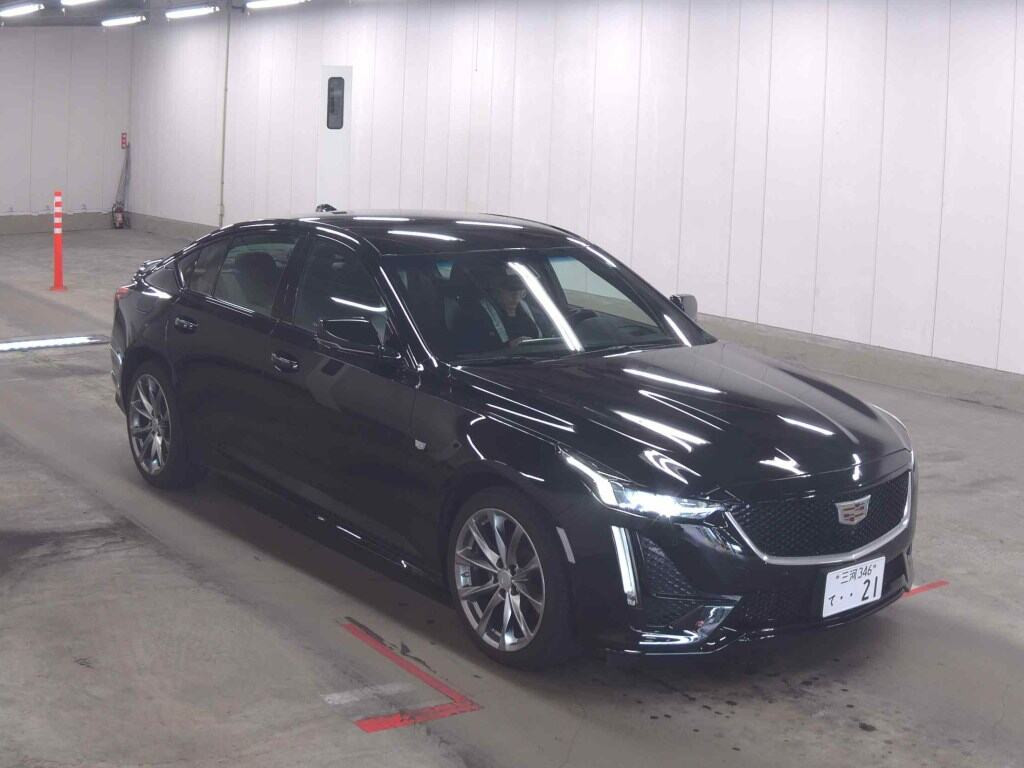 Cadillac CT5 2021 z aukcji japońskiej