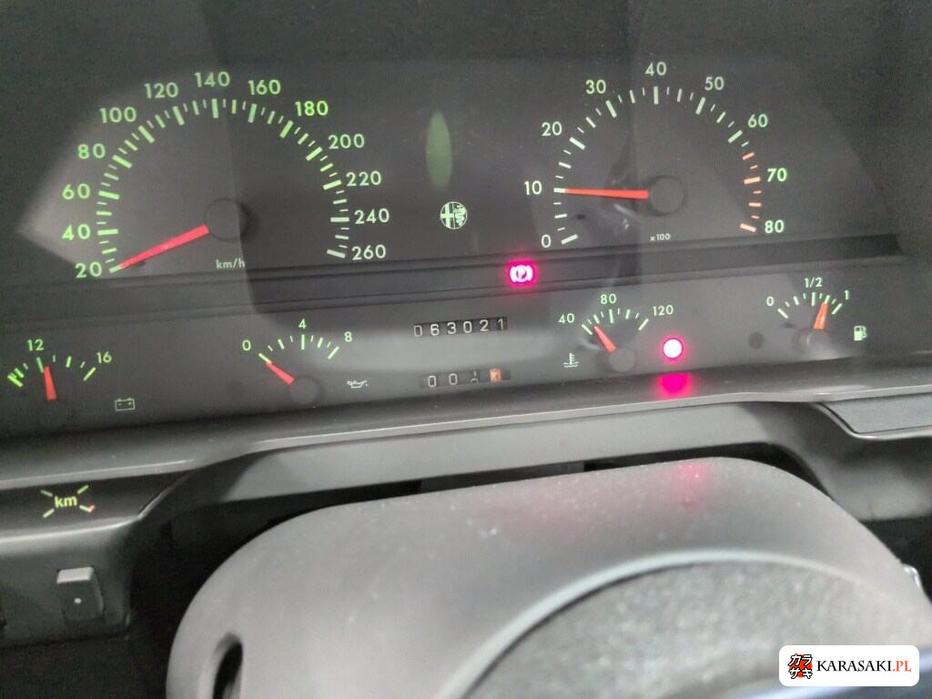 1993 Alfa Romeo Alfa 164 Quadrifoglio 6
