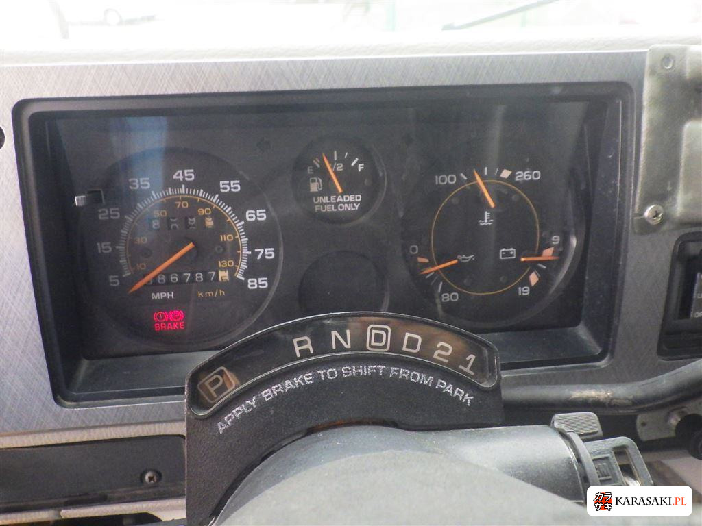 Chevrolet Chevyvan 4D 6