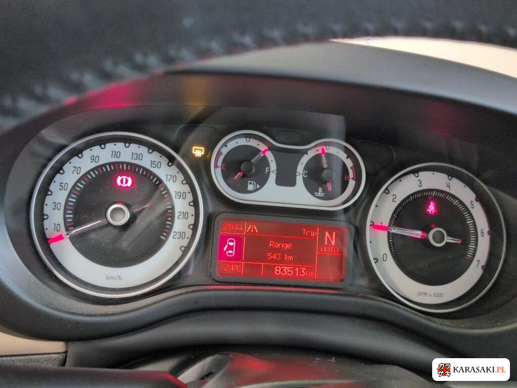 2014 Fiat 500L 6