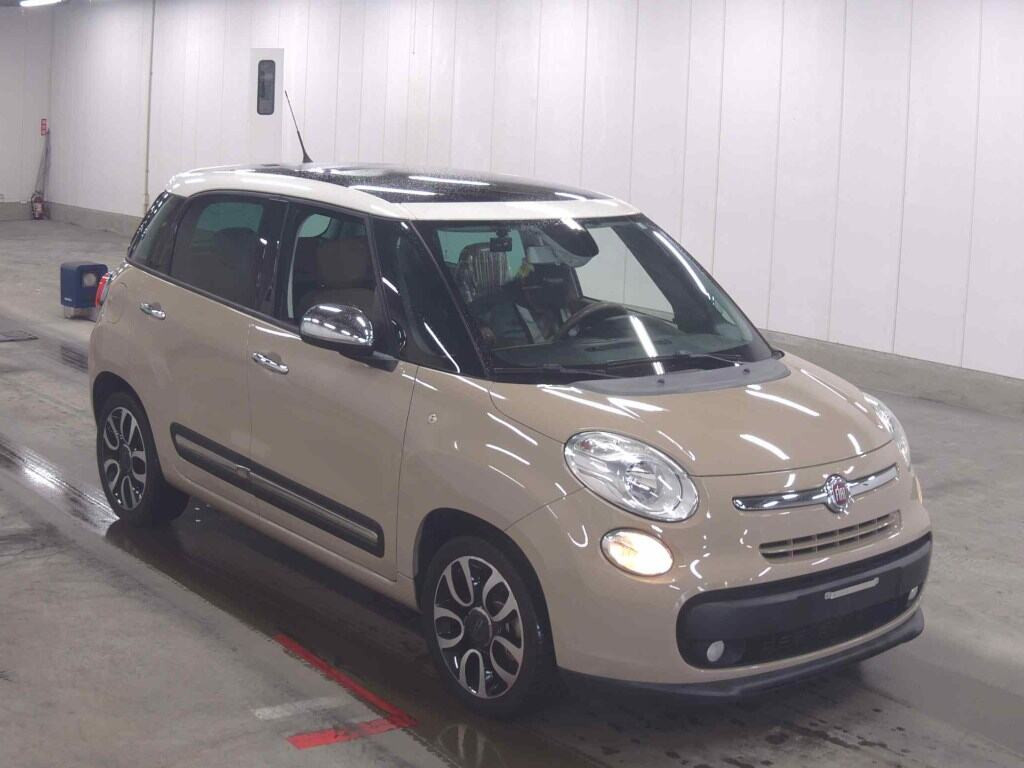 Fiat 500L 2014 z aukcji japońskiej