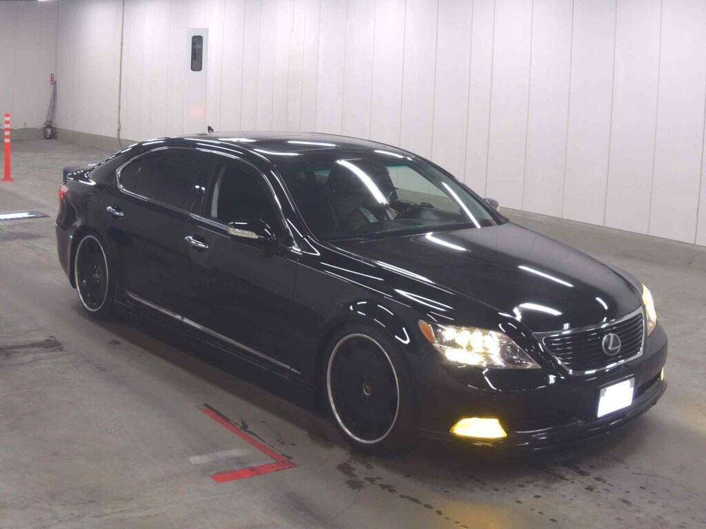 Lexus (us) LS460L 2007 z aukcji japońskiej