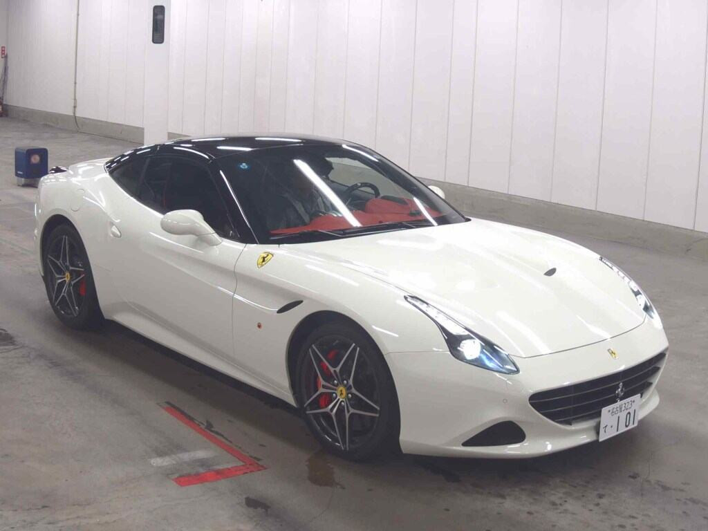 Ferrari California T 2017 z aukcji japońskiej